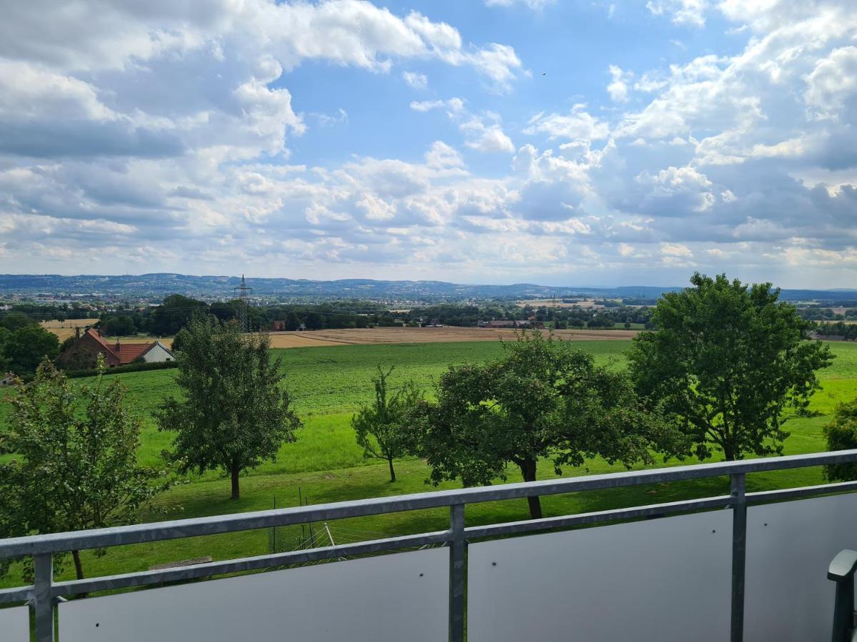 Moderne Ferienwohnung Mit Aussicht Bad Oeynhausen Buitenkant foto