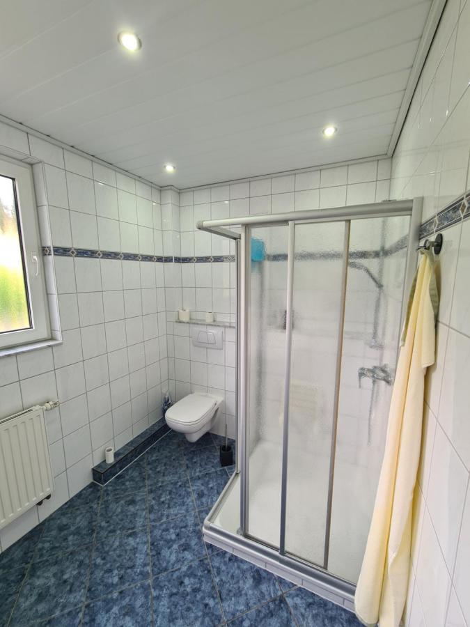 Moderne Ferienwohnung Mit Aussicht Bad Oeynhausen Buitenkant foto